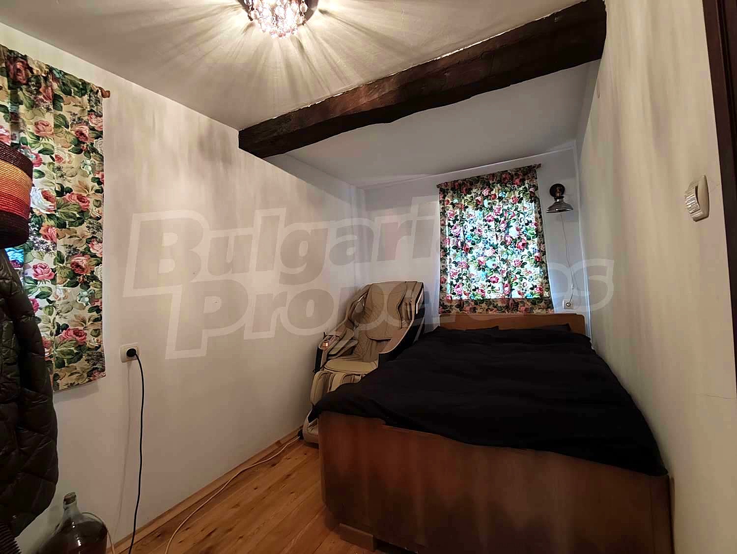 Gallery Picture 16