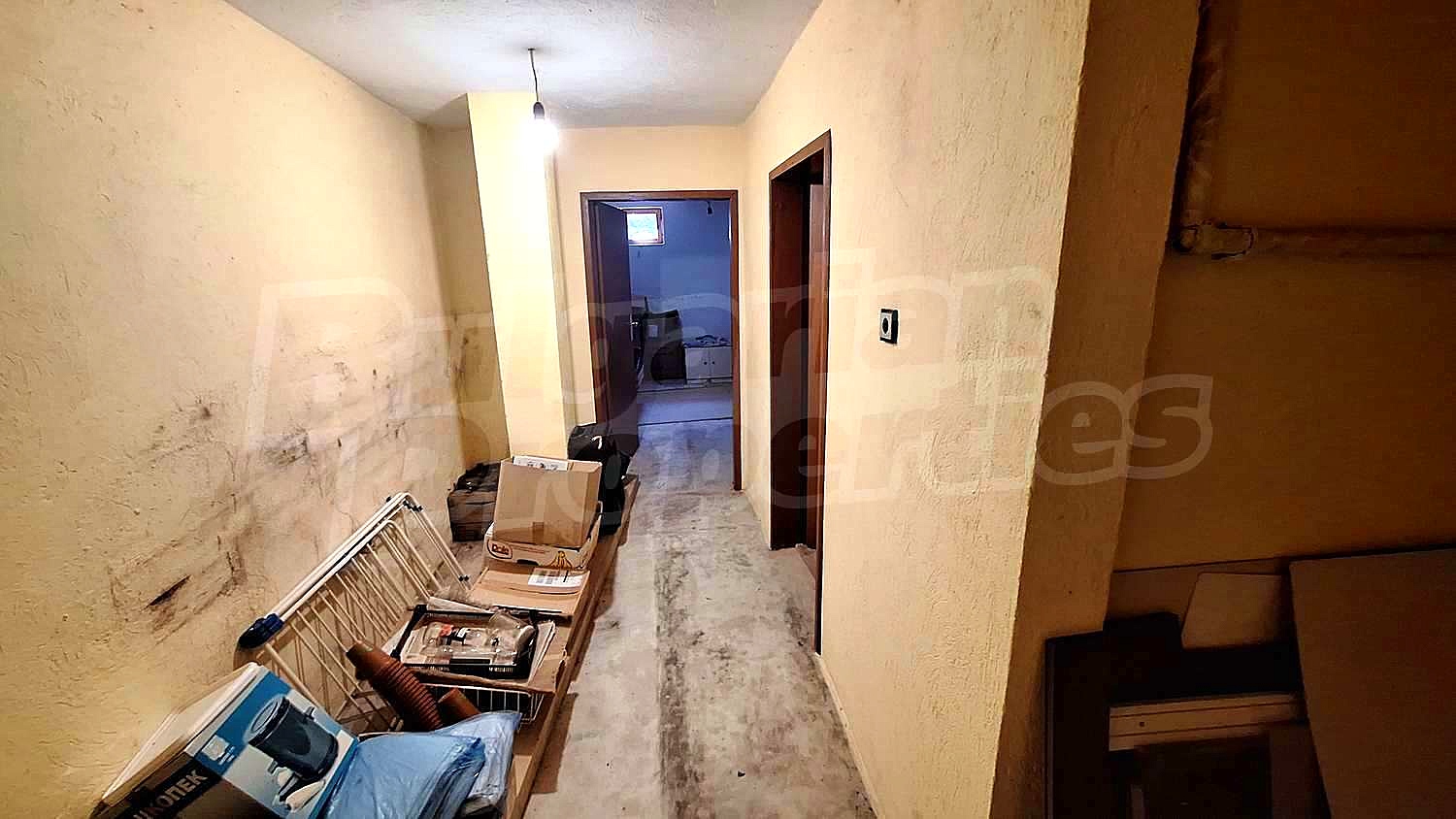 Gallery Picture 17