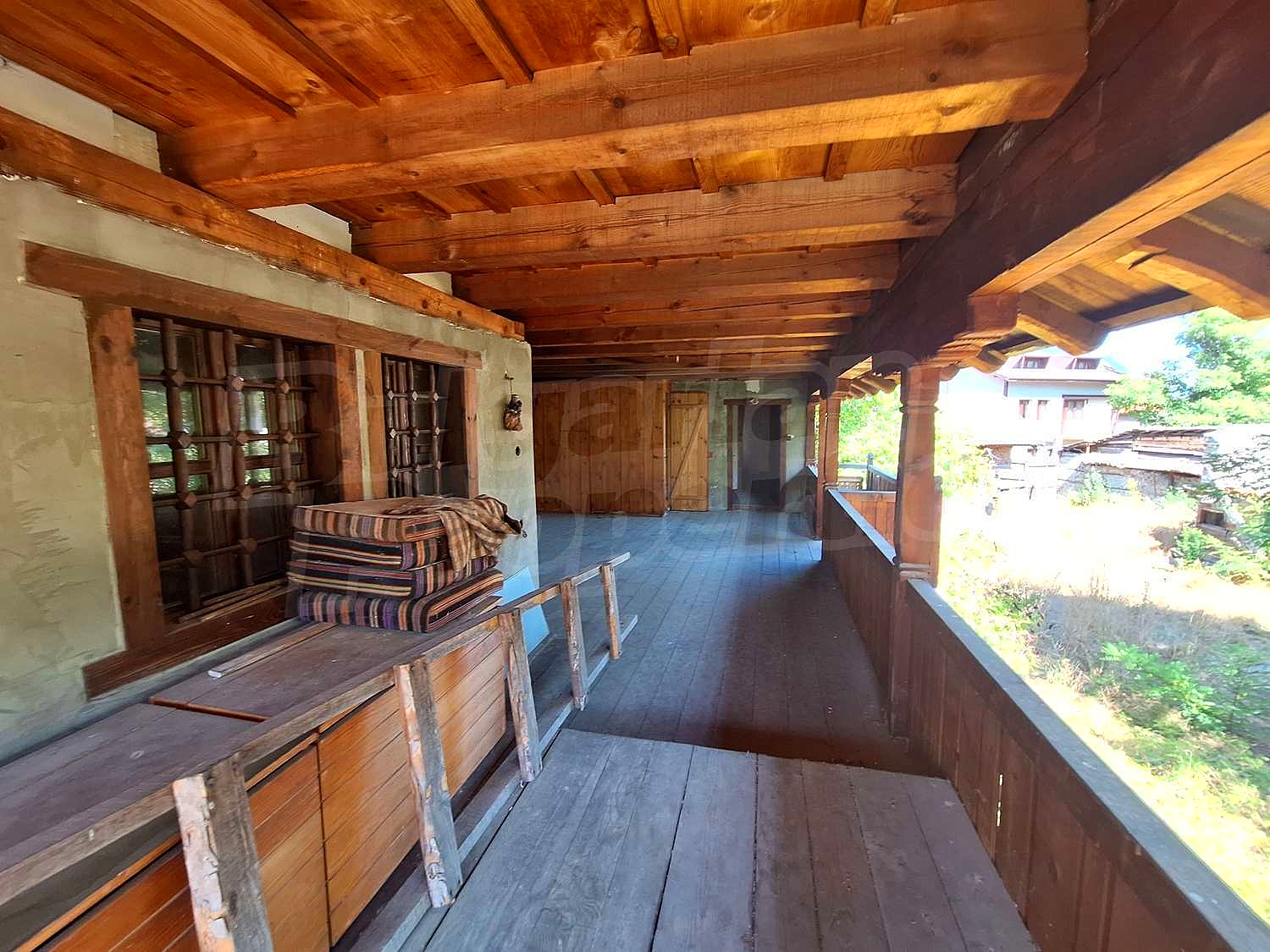 Gallery Picture 11