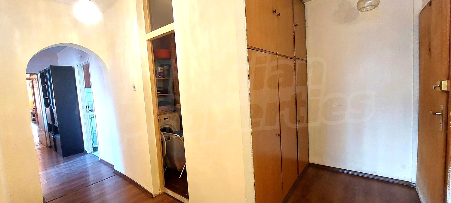 Gallery Picture 14