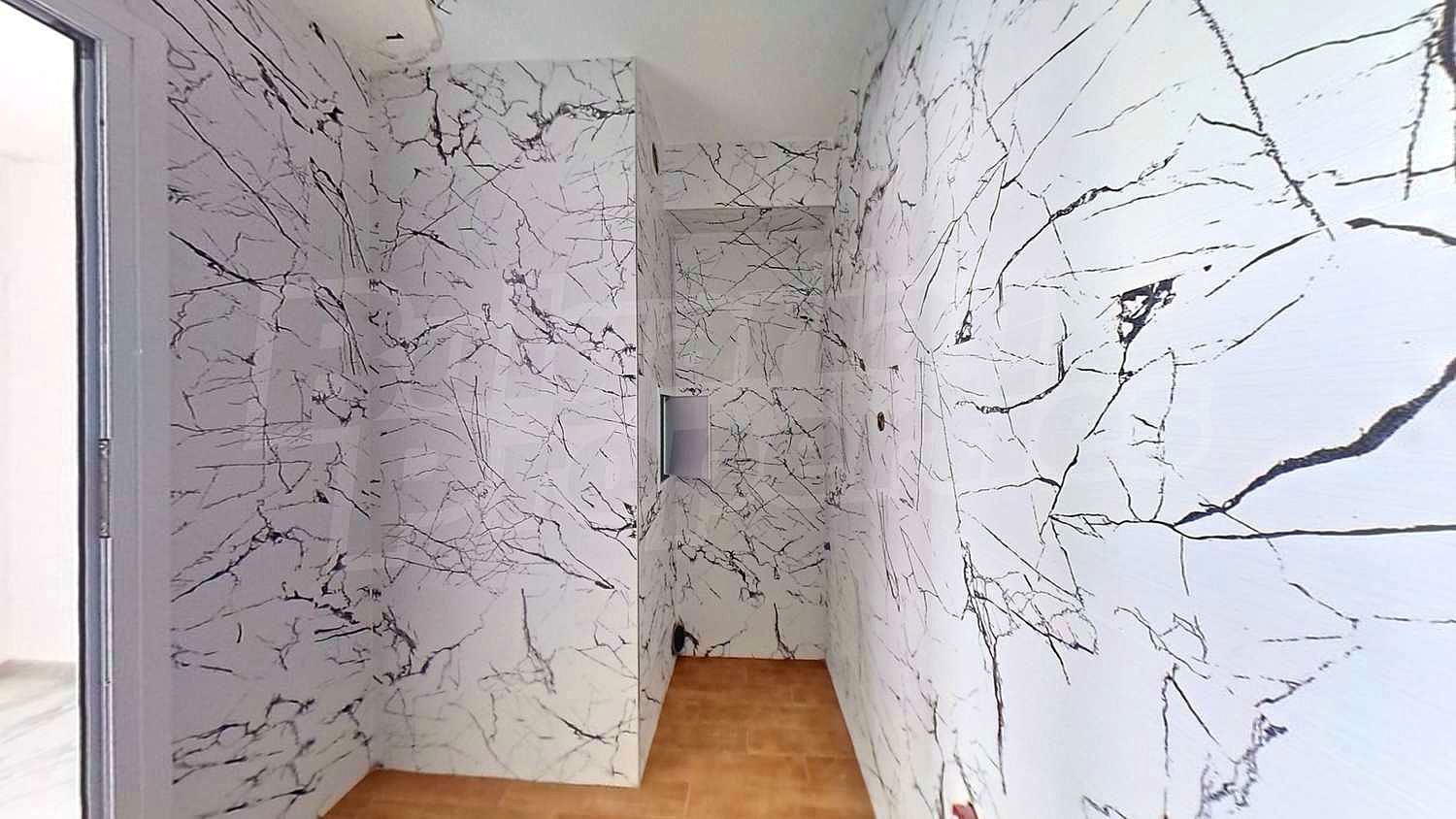 Gallery Picture 3