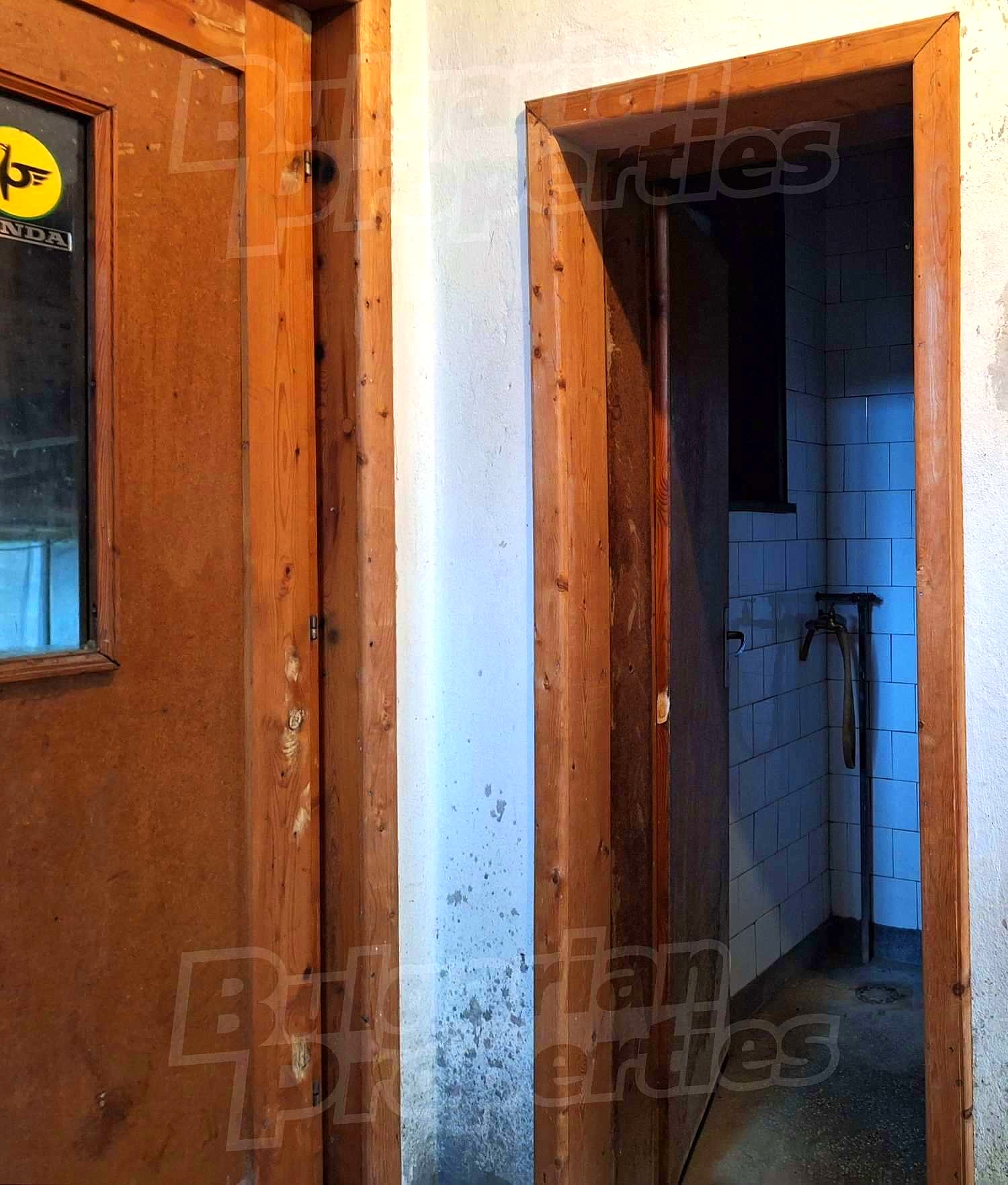 Gallery Picture 27
