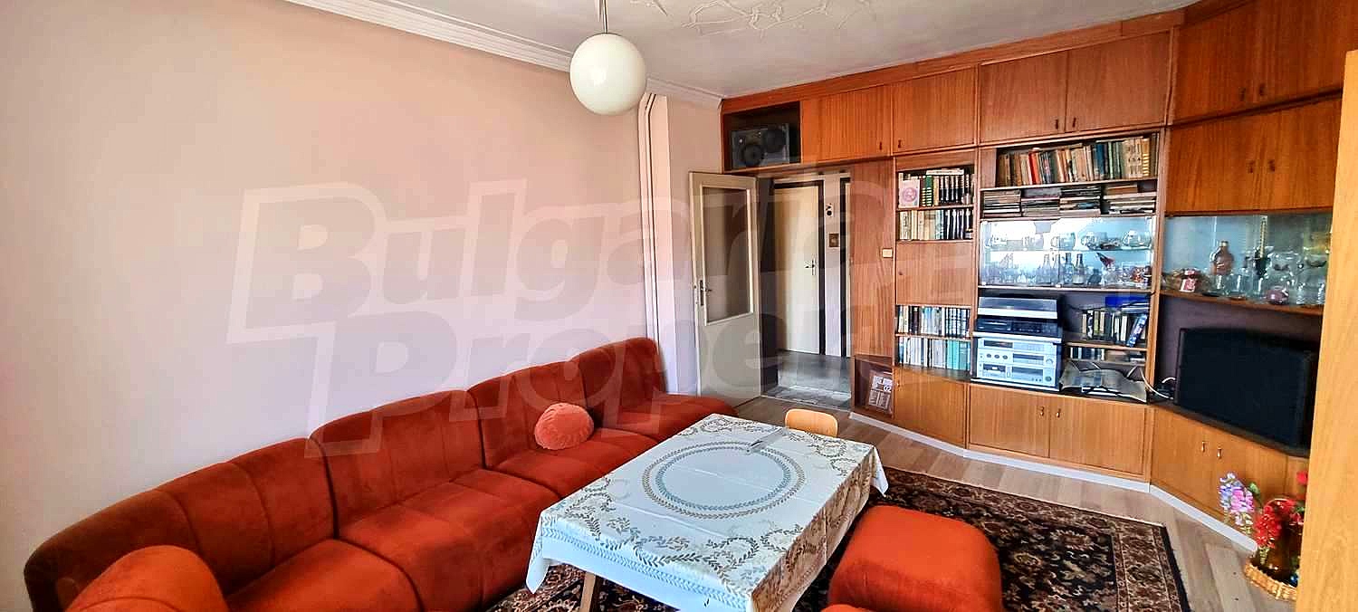 Gallery Picture 14