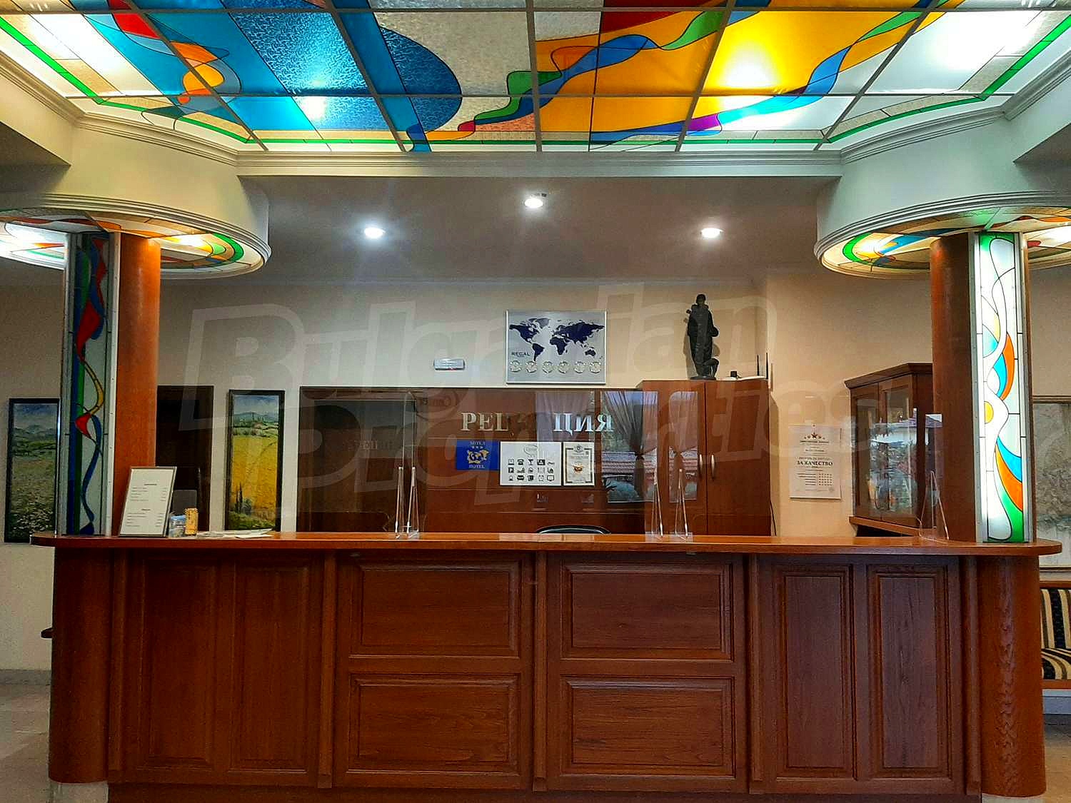 Gallery Picture 10
