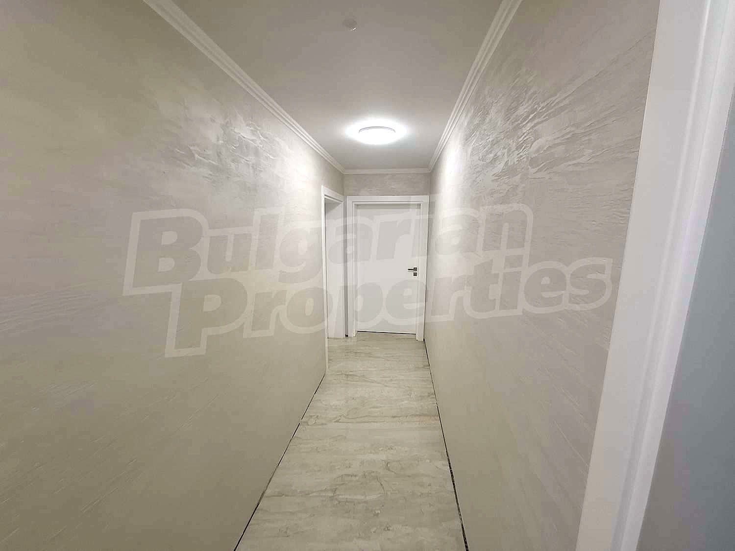 Gallery Picture 19