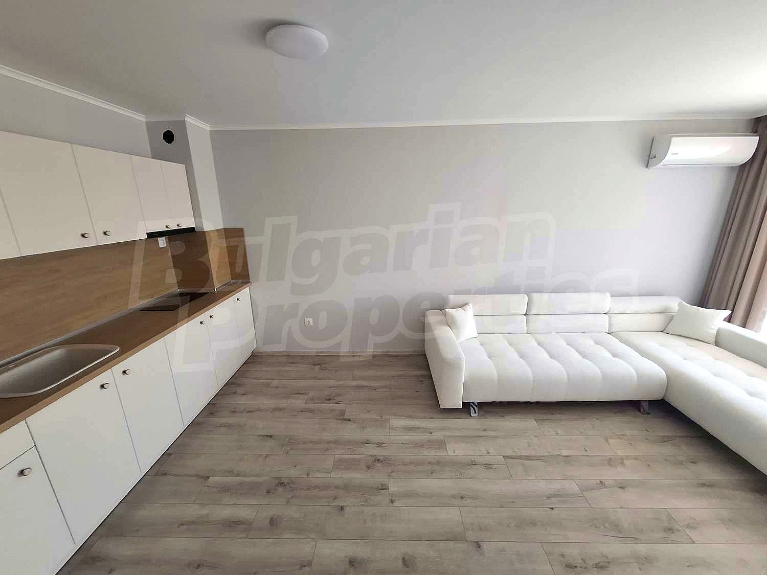 Gallery Picture 33