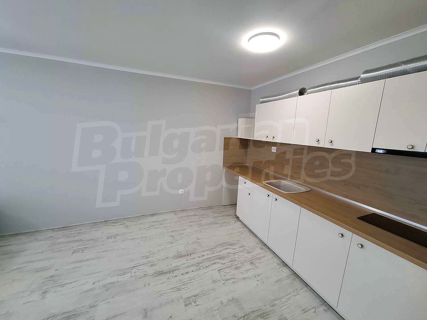 Gallery Picture 13