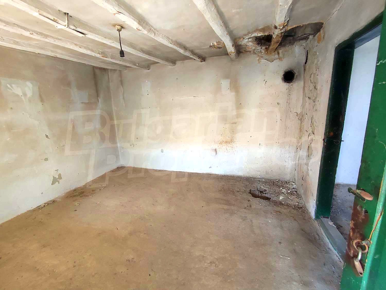 Gallery Picture 6