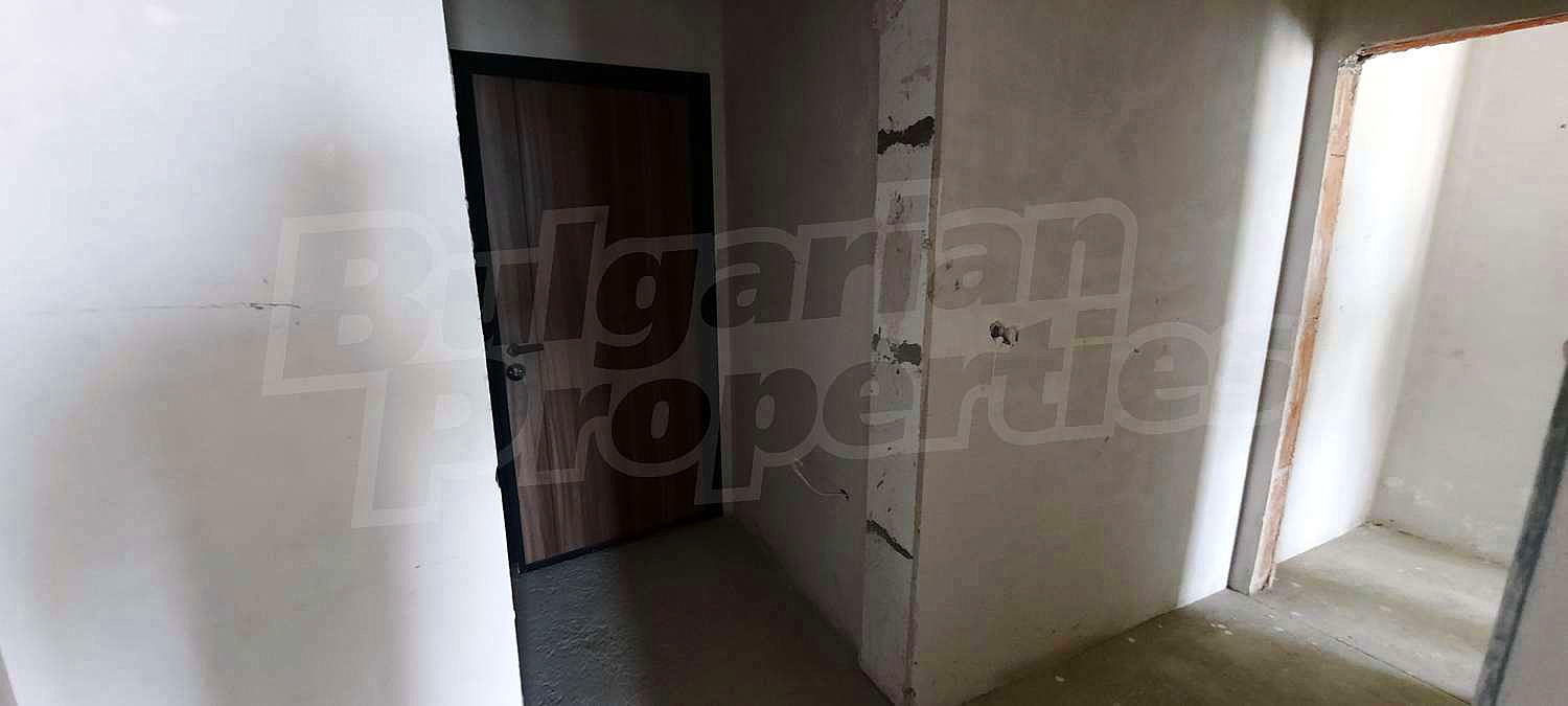 Gallery Picture 32
