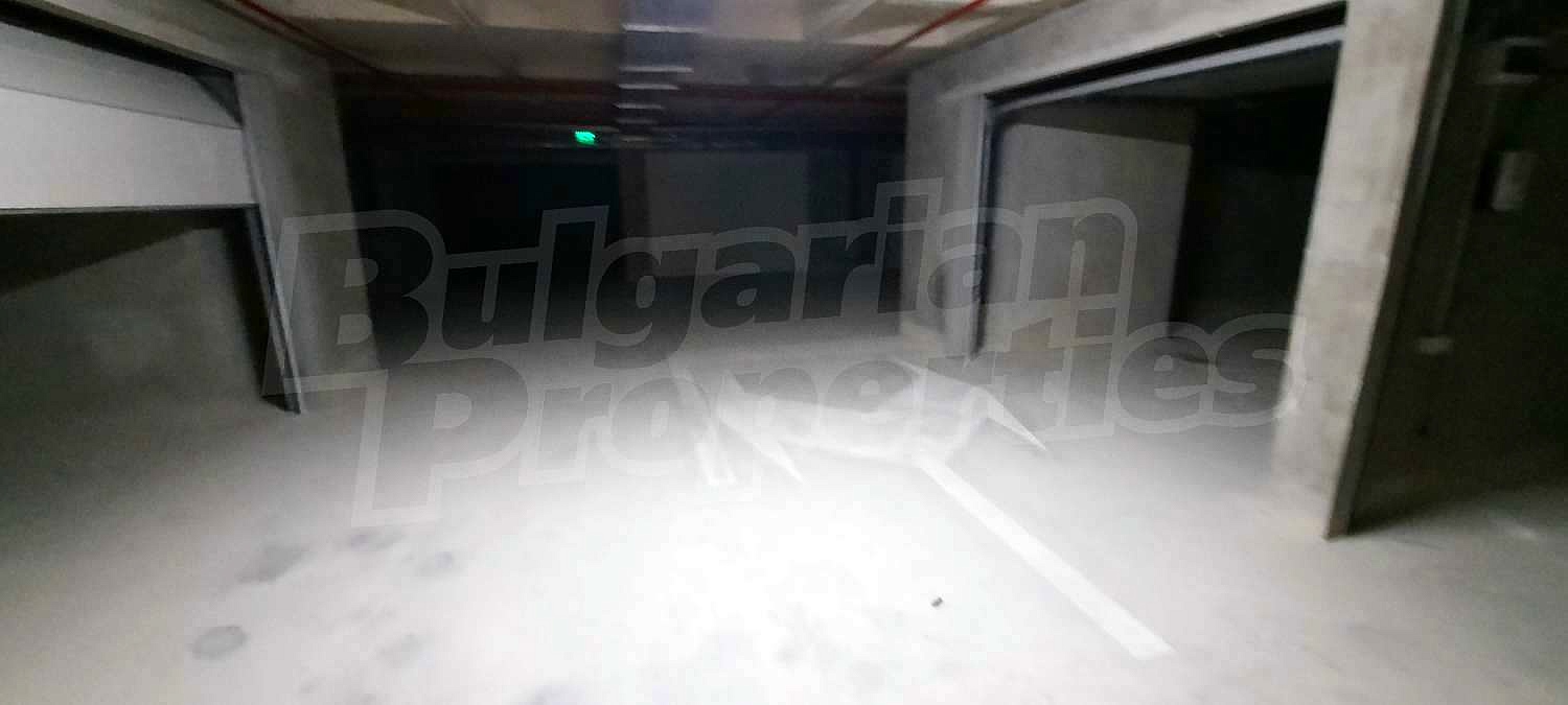 Gallery Picture 34