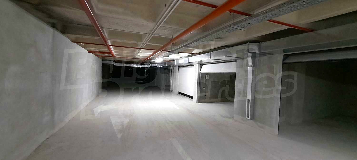 Gallery Picture 37
