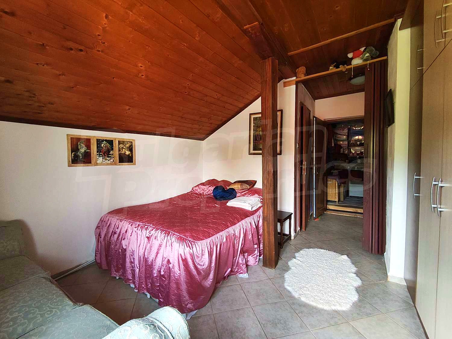 Gallery Picture 34