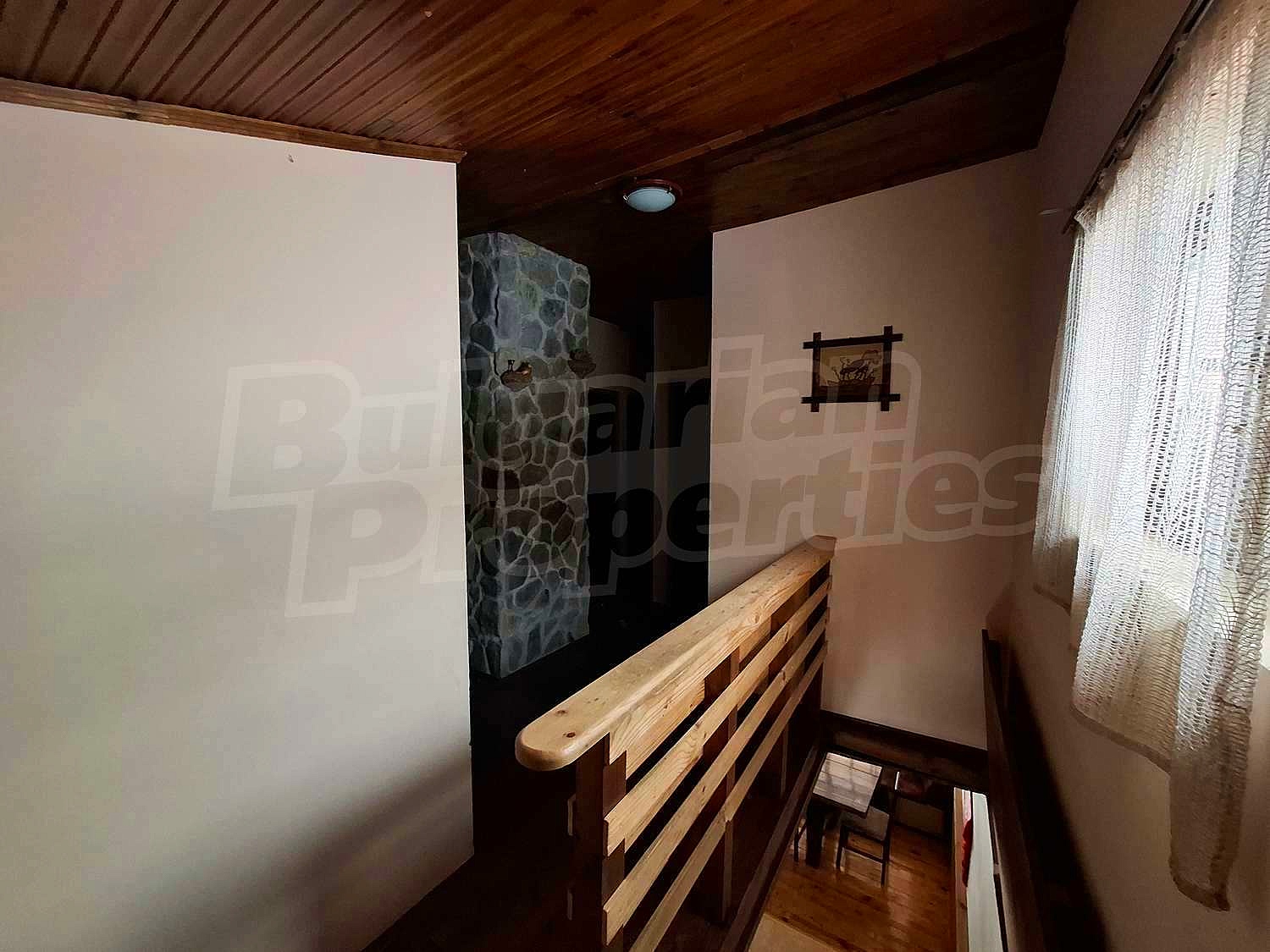 Gallery Picture 15