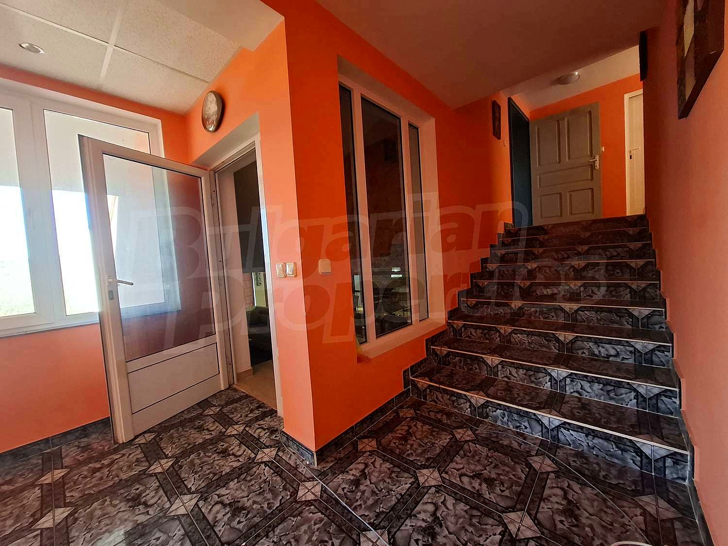 Gallery Picture 18