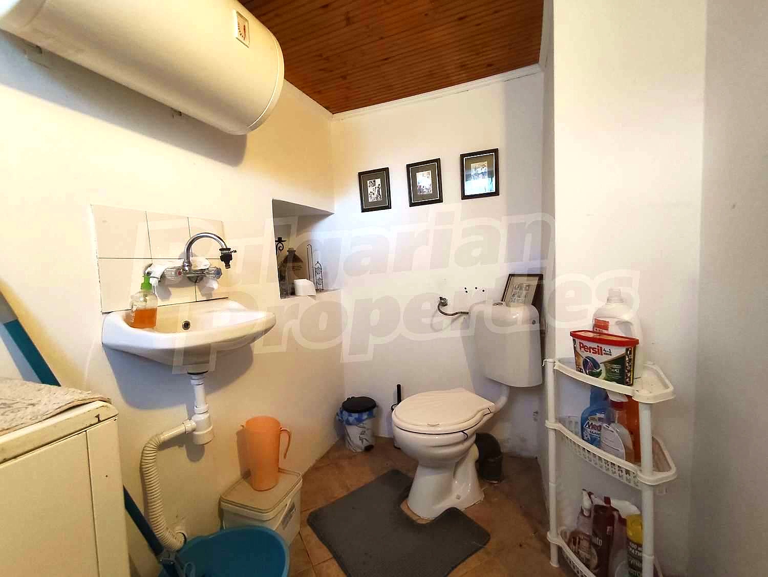 Gallery Picture 23