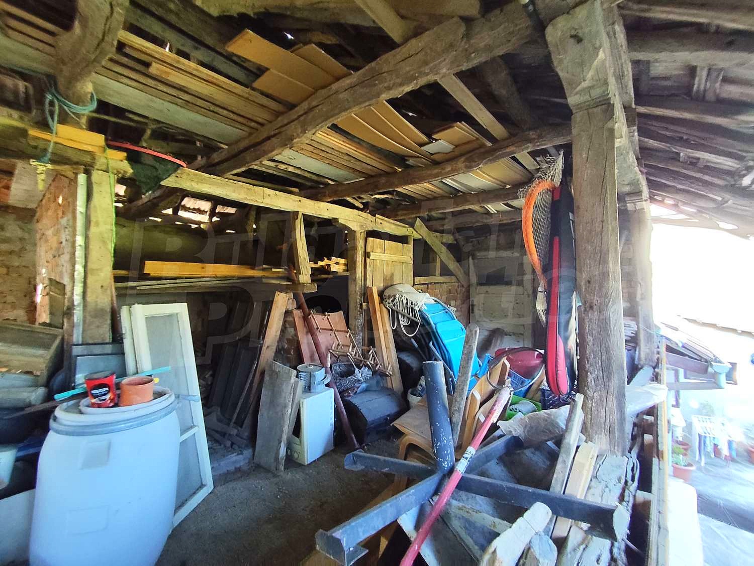 Gallery Picture 38