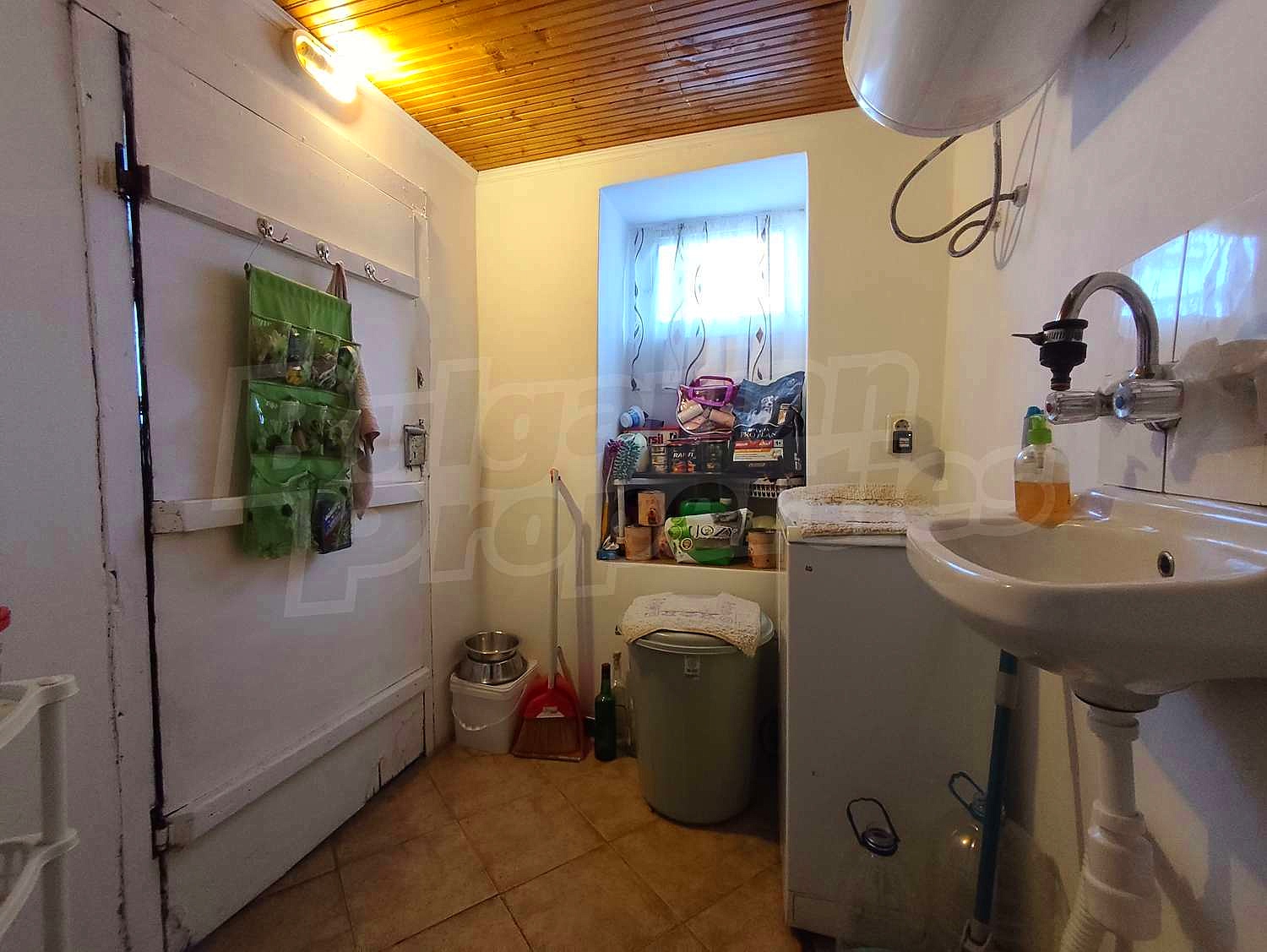 Gallery Picture 24