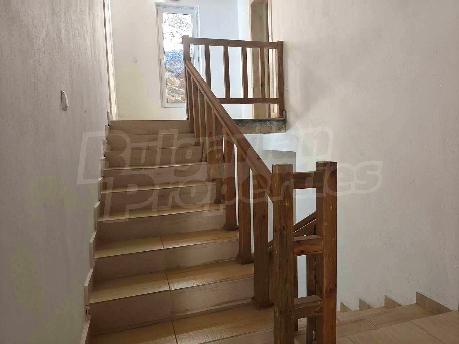 Gallery Picture 30
