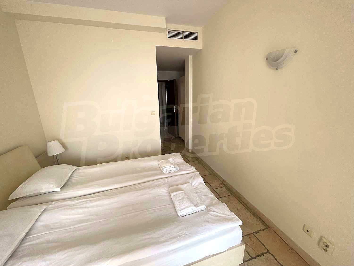 Gallery Picture 19
