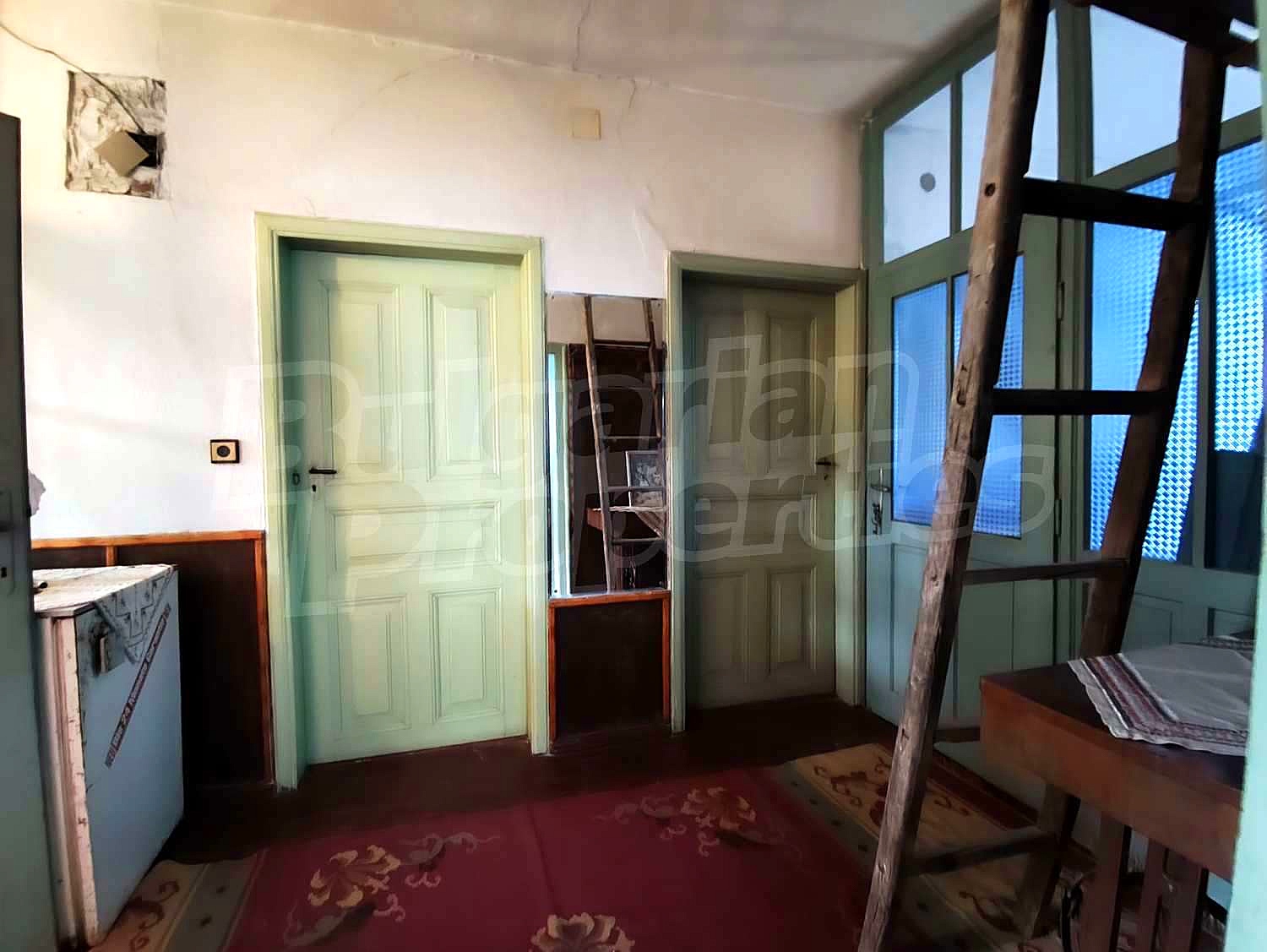 Gallery Picture 19