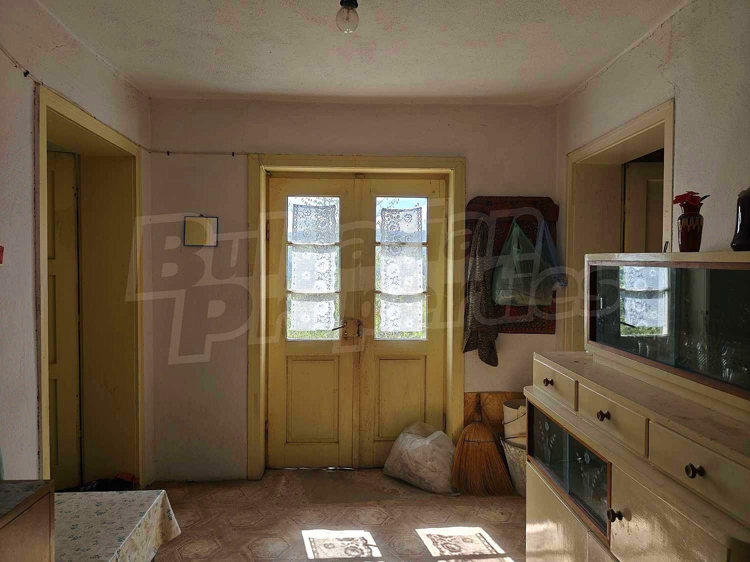 Gallery Picture 9