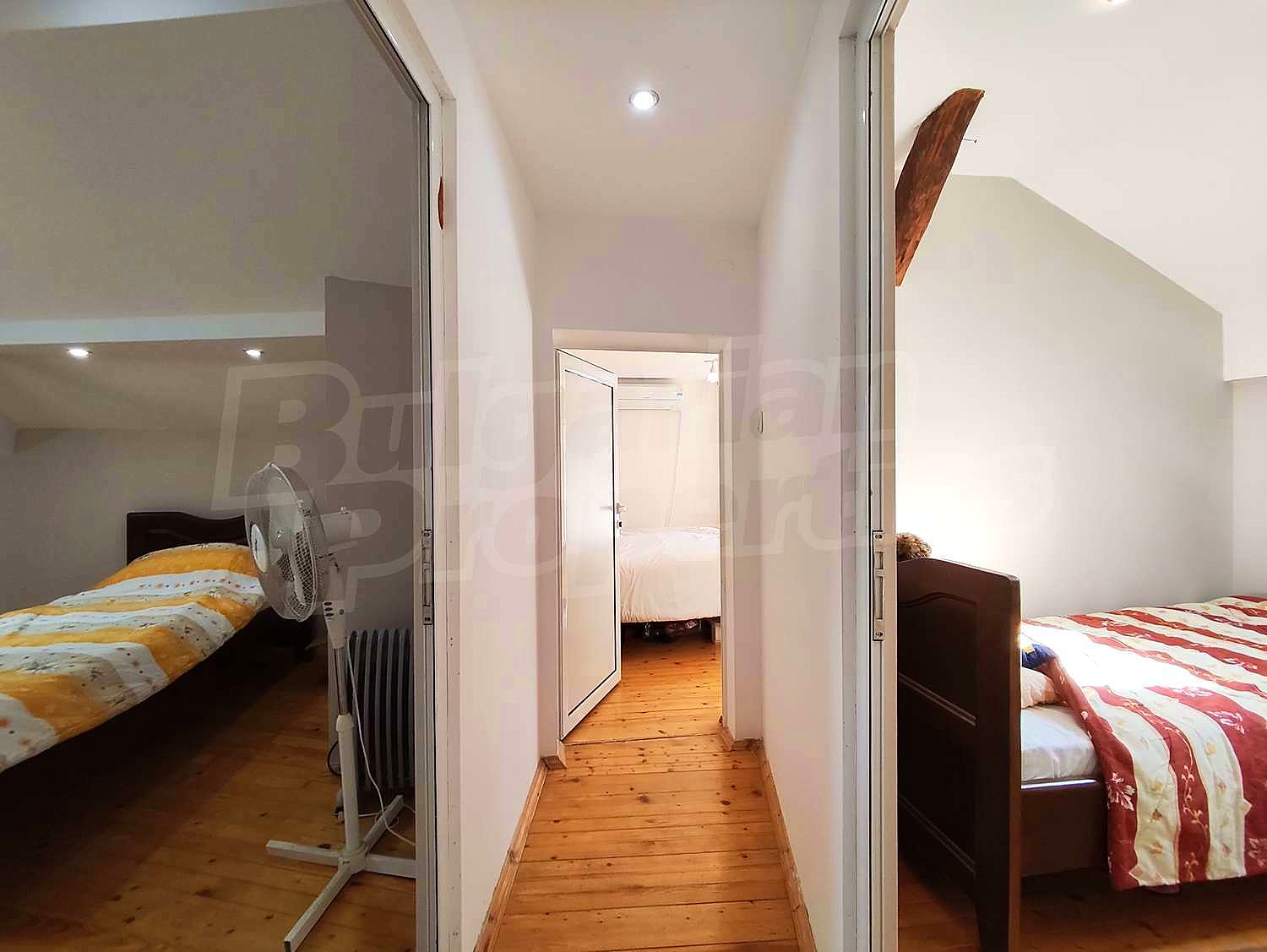 Gallery Picture 36