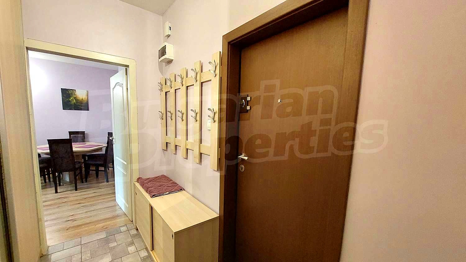 Gallery Picture 28