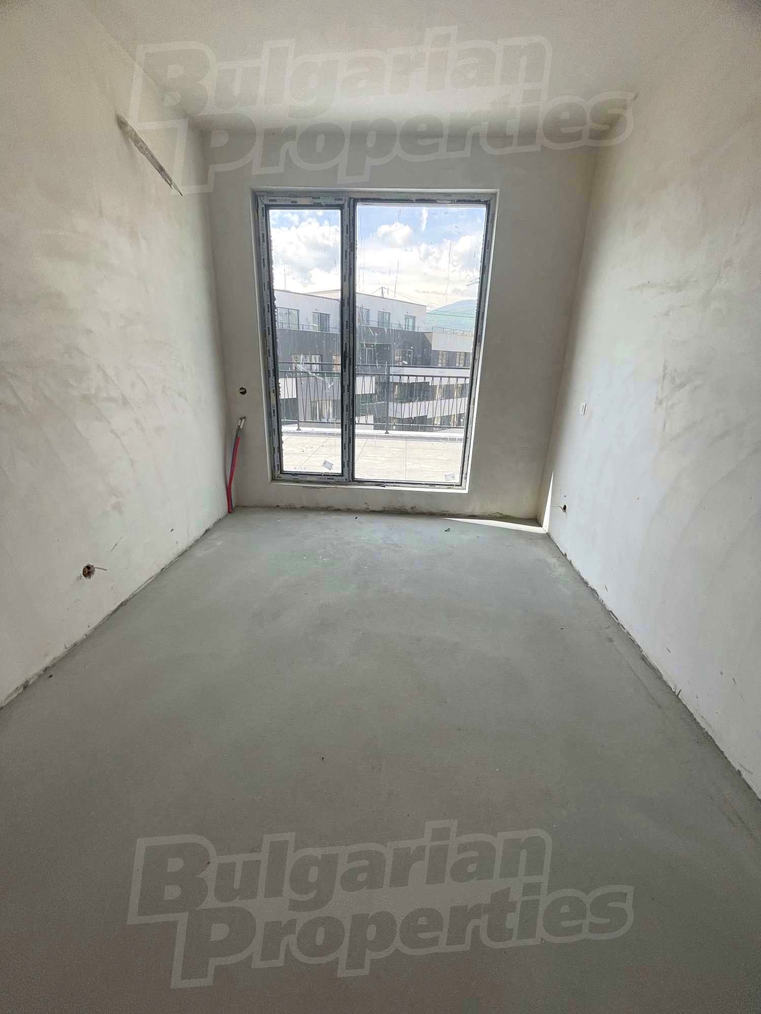 Gallery Picture 11