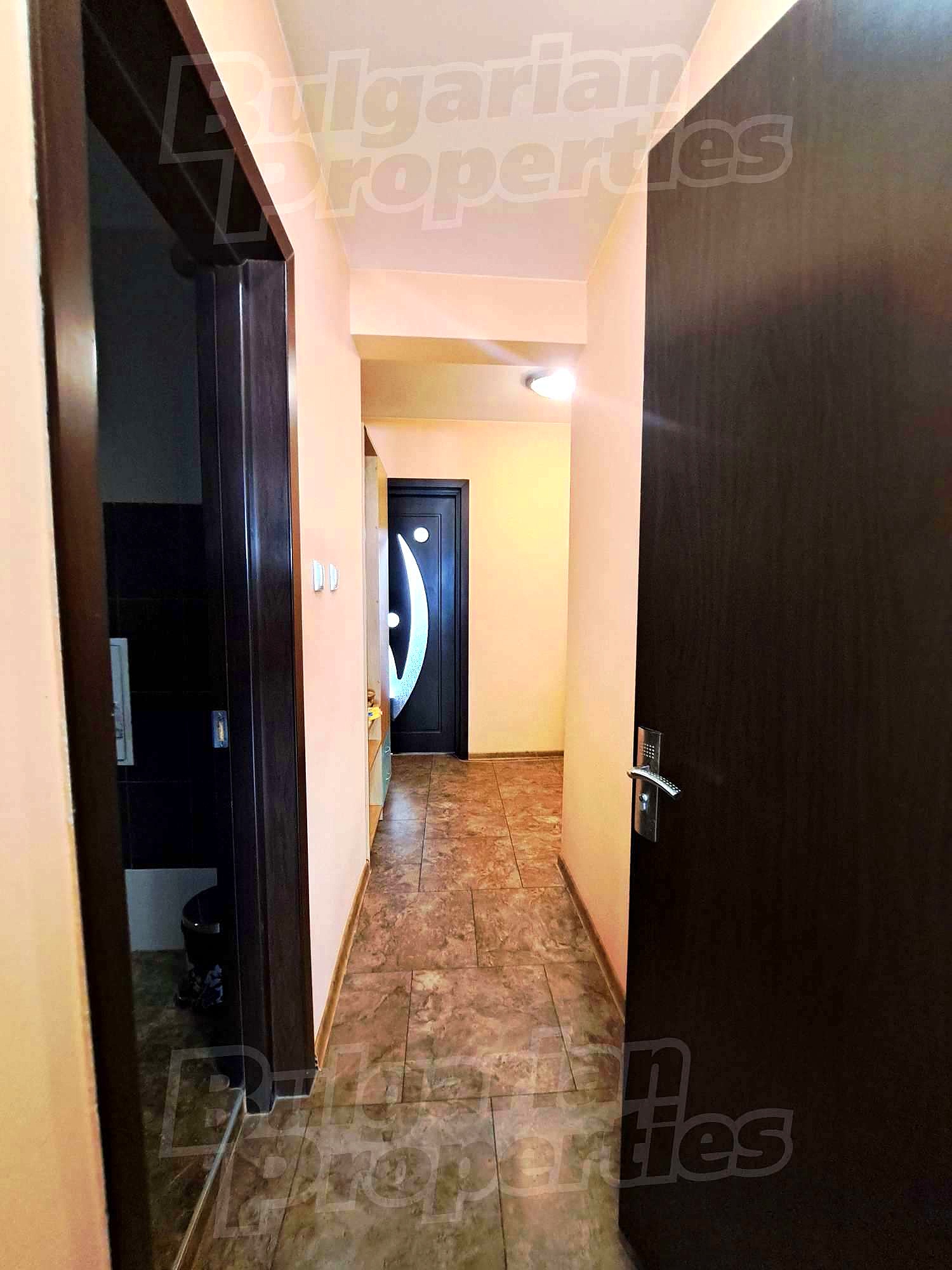Gallery Picture 16