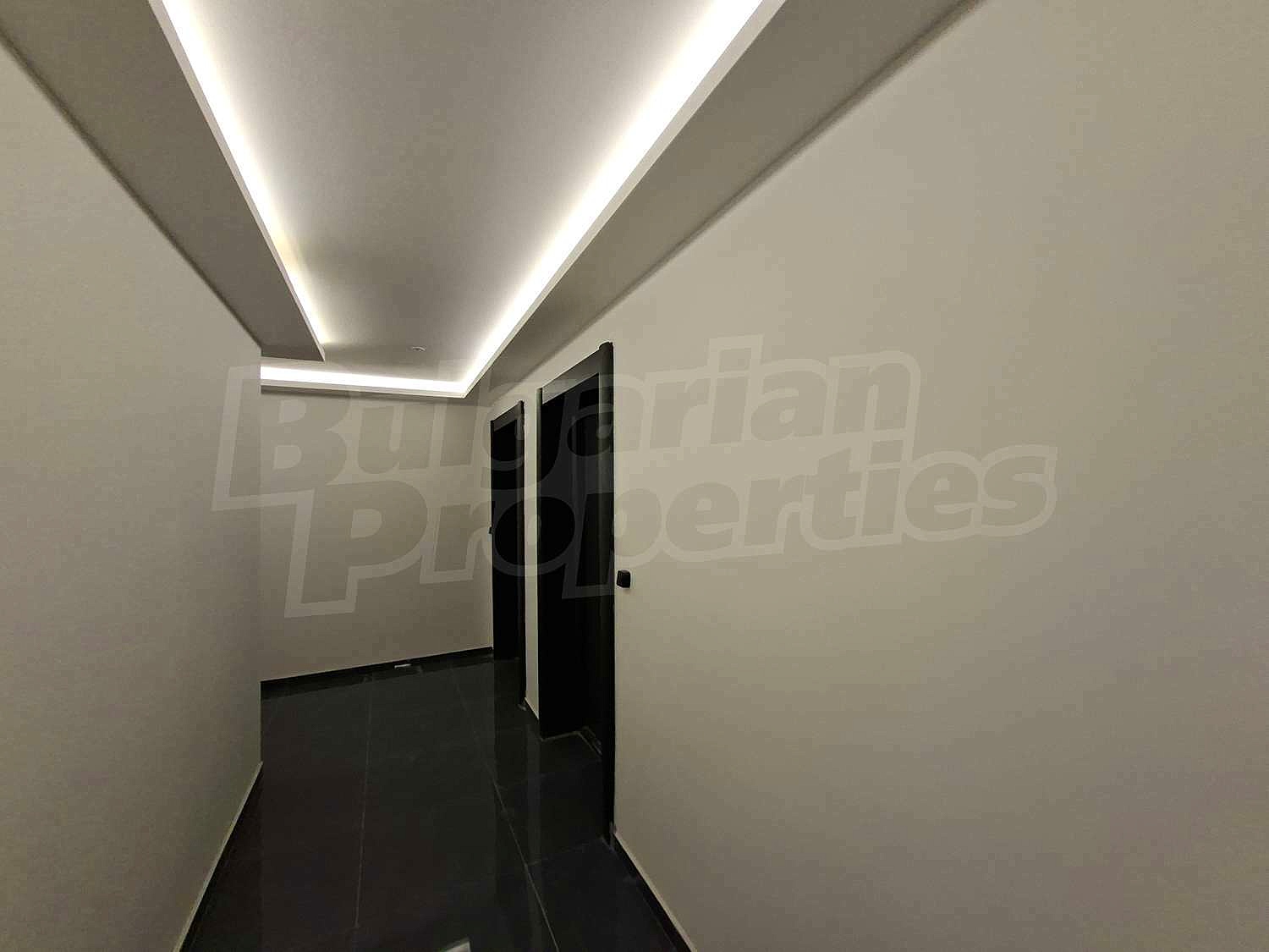 Gallery Picture 3