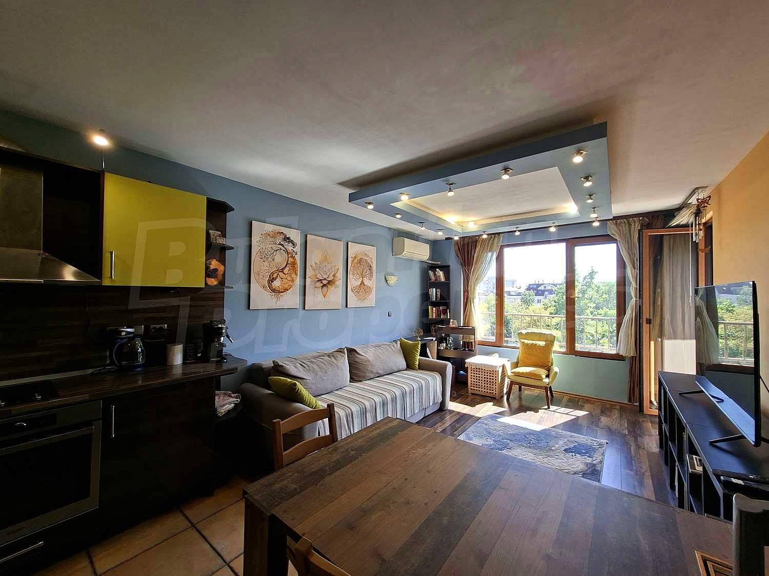 Gallery Picture 2
