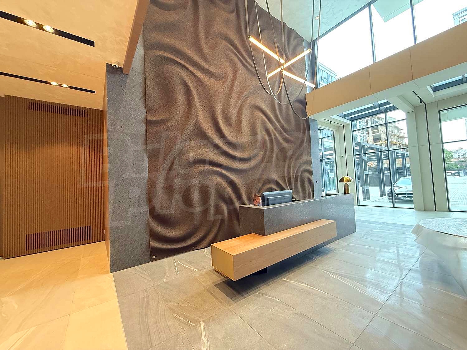 Gallery Picture 2