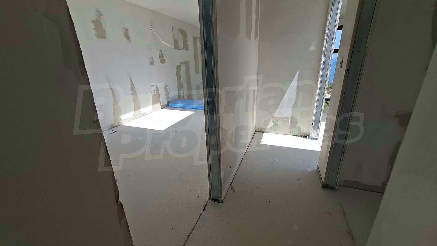 Gallery Picture 15