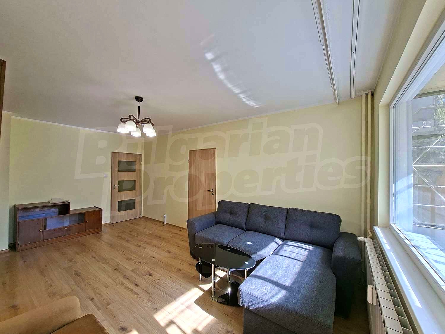 Gallery Picture 4