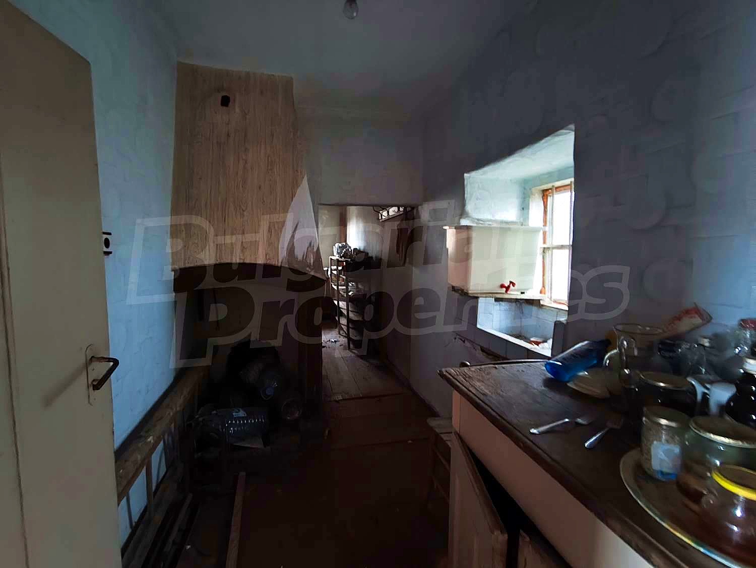 Gallery Picture 12