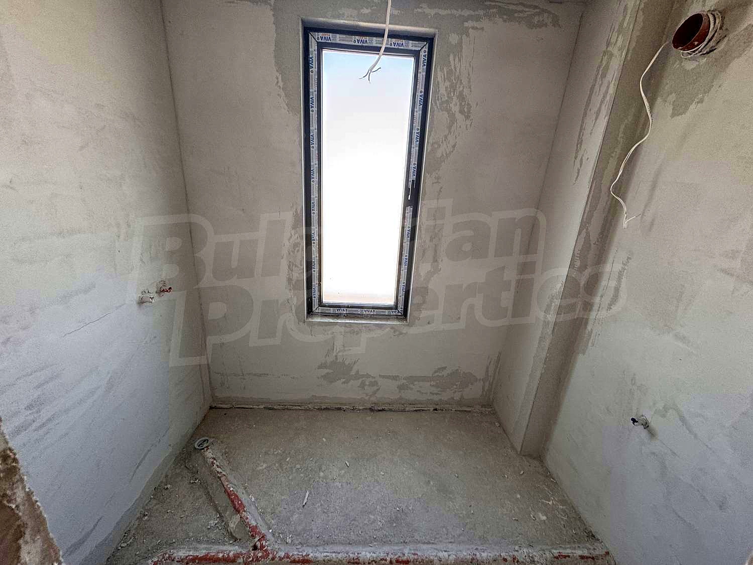 Gallery Picture 9