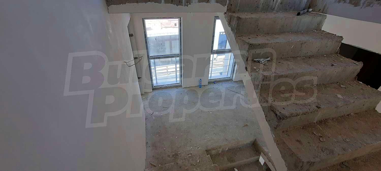 Gallery Picture 19