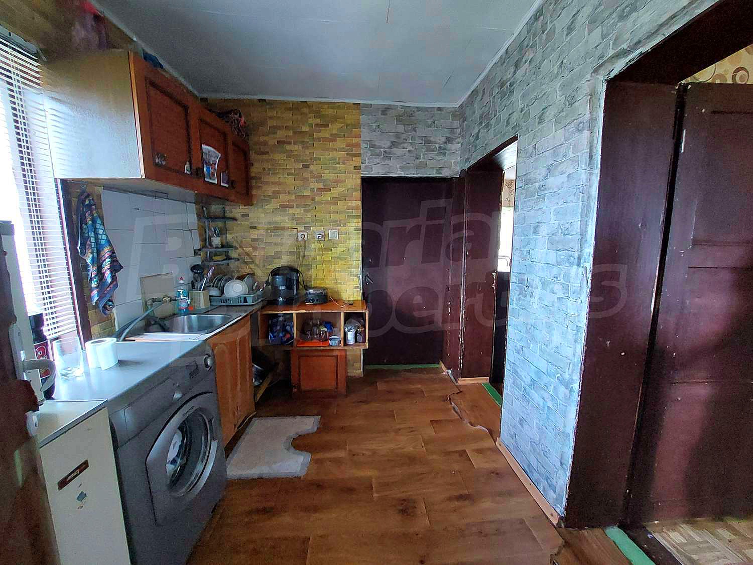 Gallery Picture 13