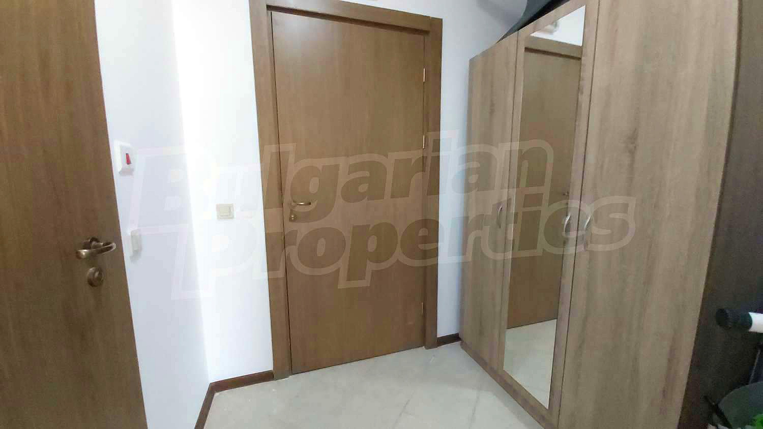 Gallery Picture 9