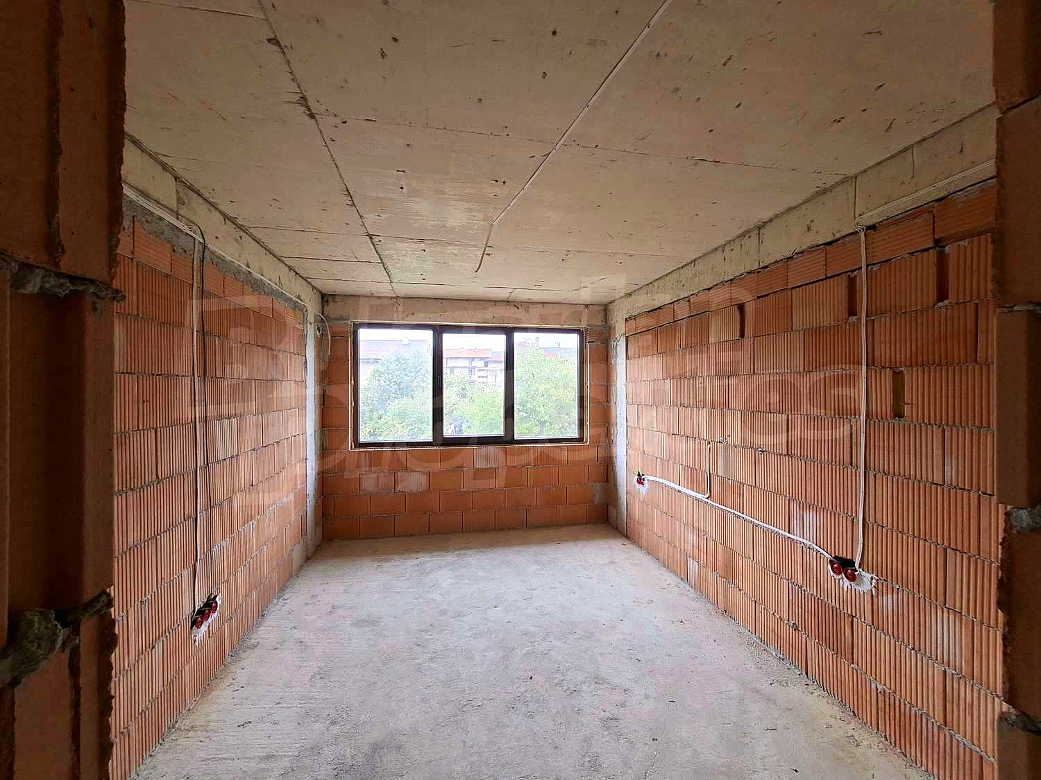 Gallery Picture 17