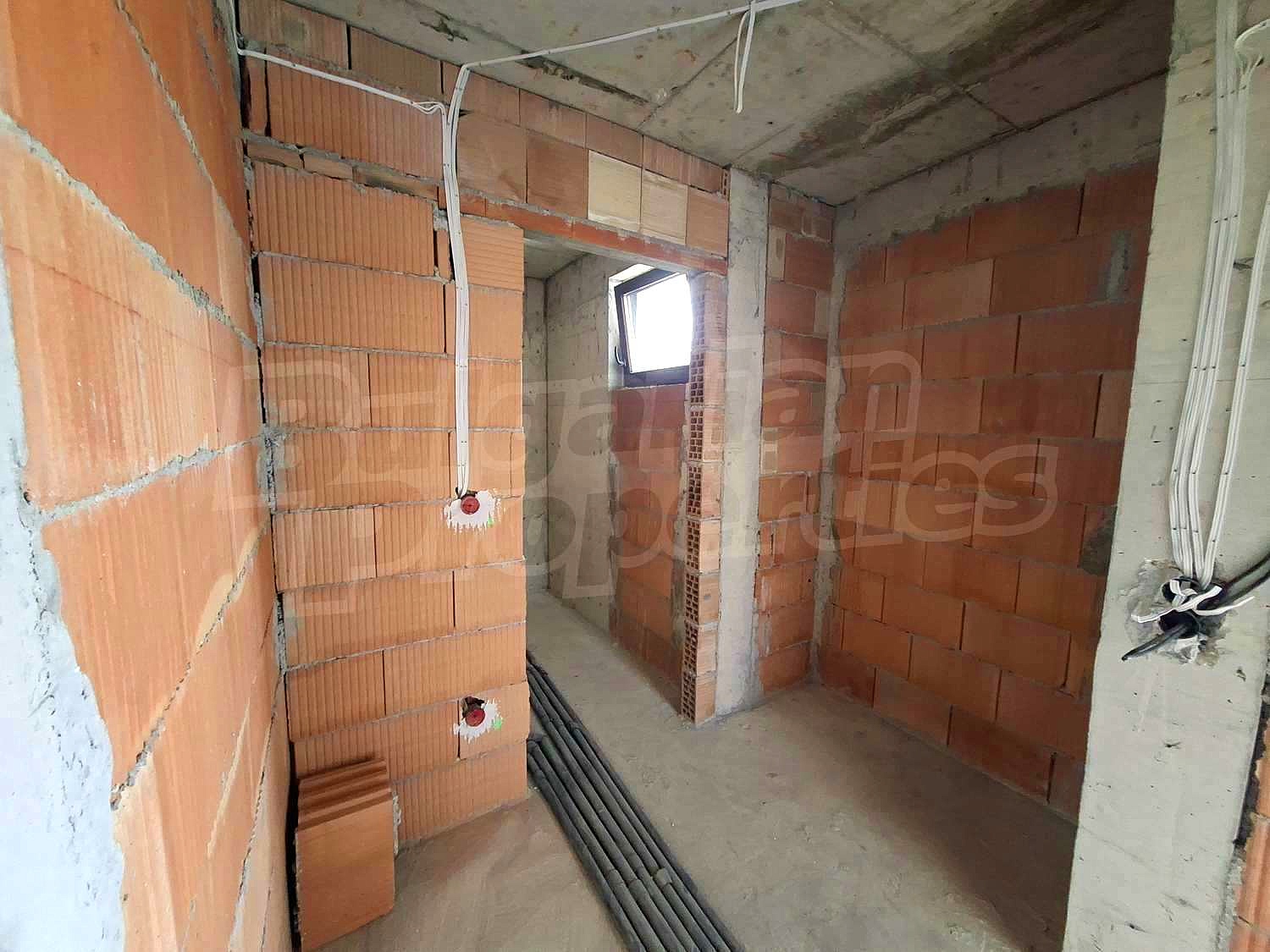 Gallery Picture 23