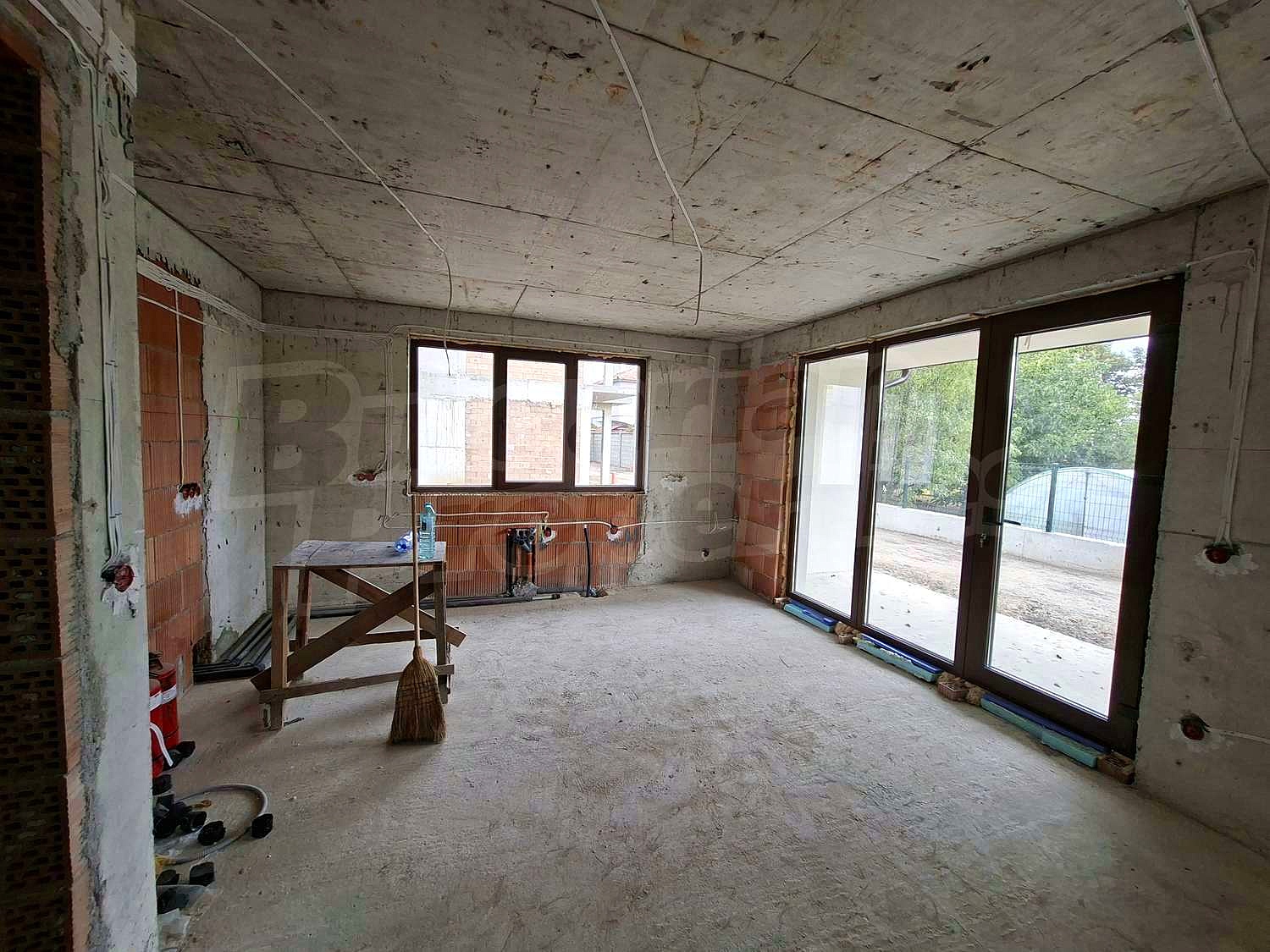 Gallery Picture 14