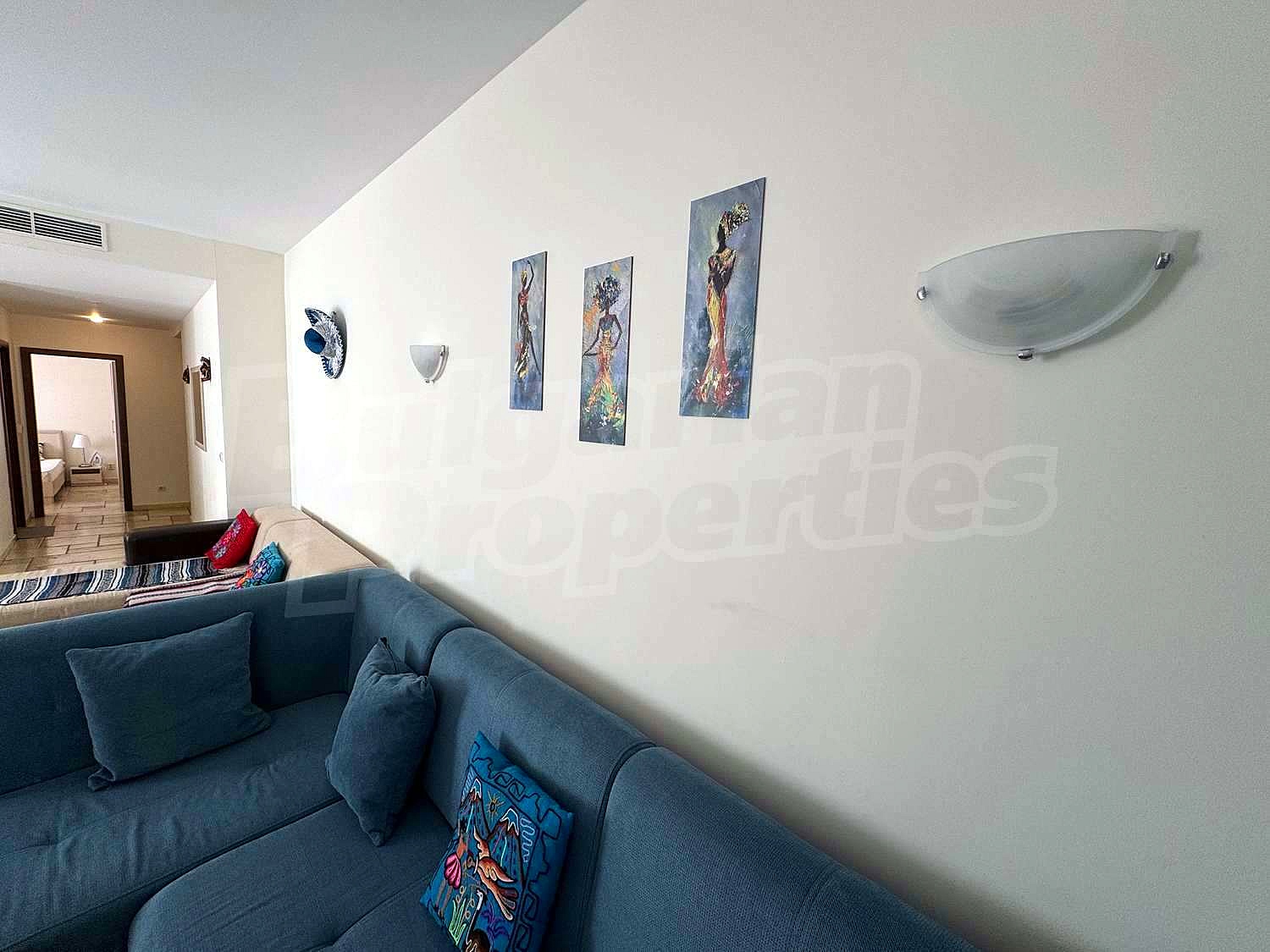 Gallery Picture 13