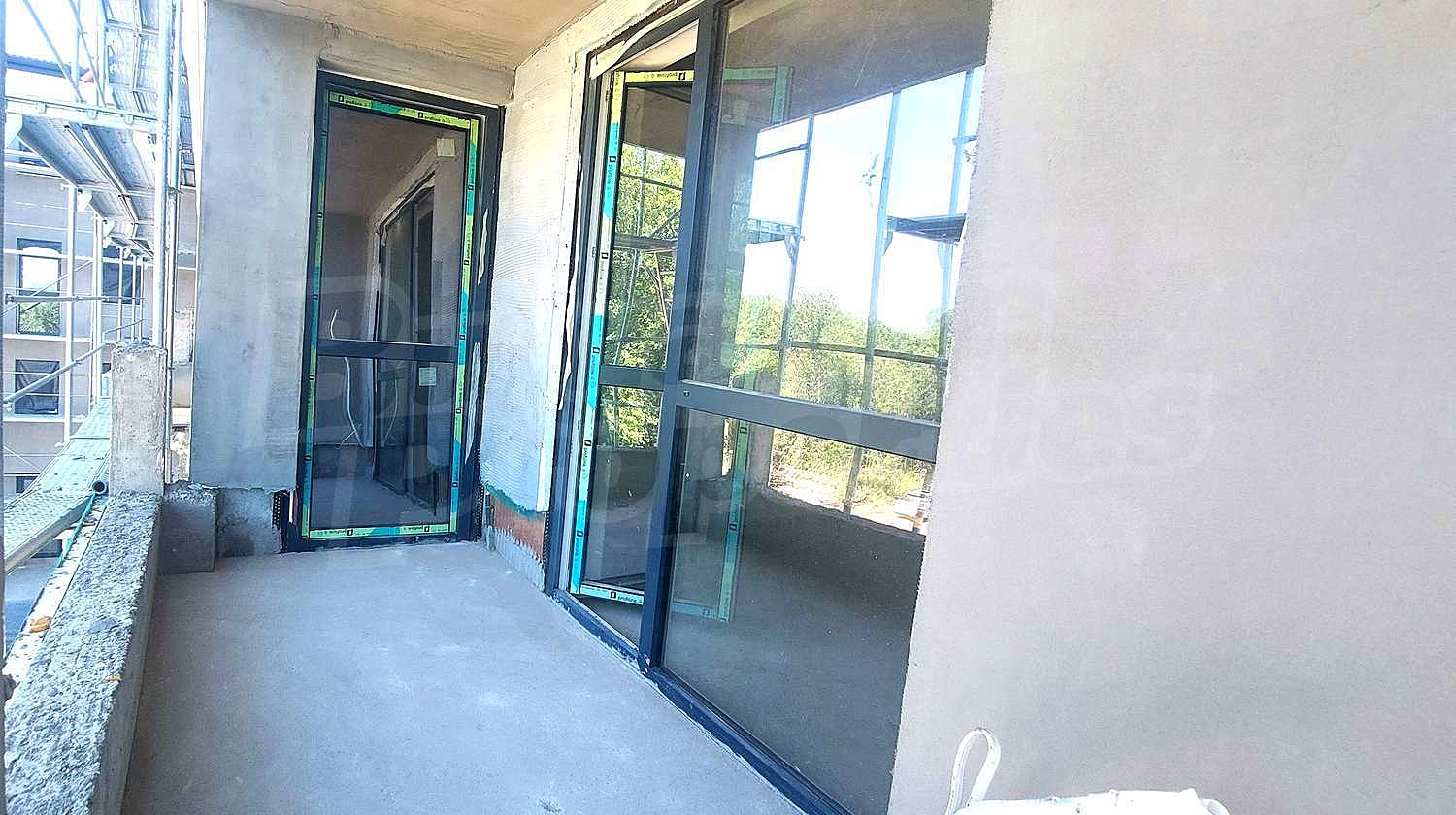 Gallery Picture 5