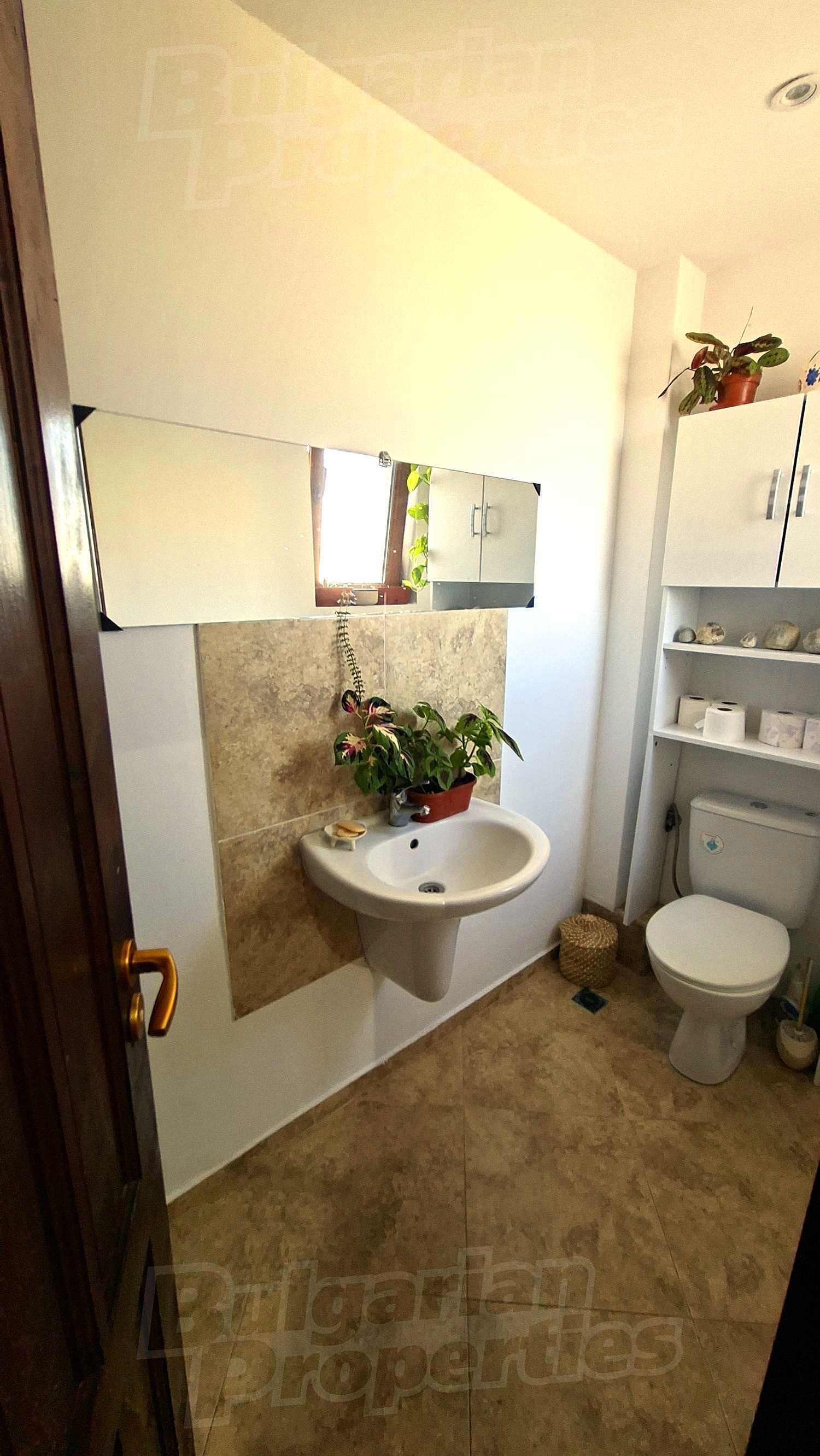 Gallery Picture 7