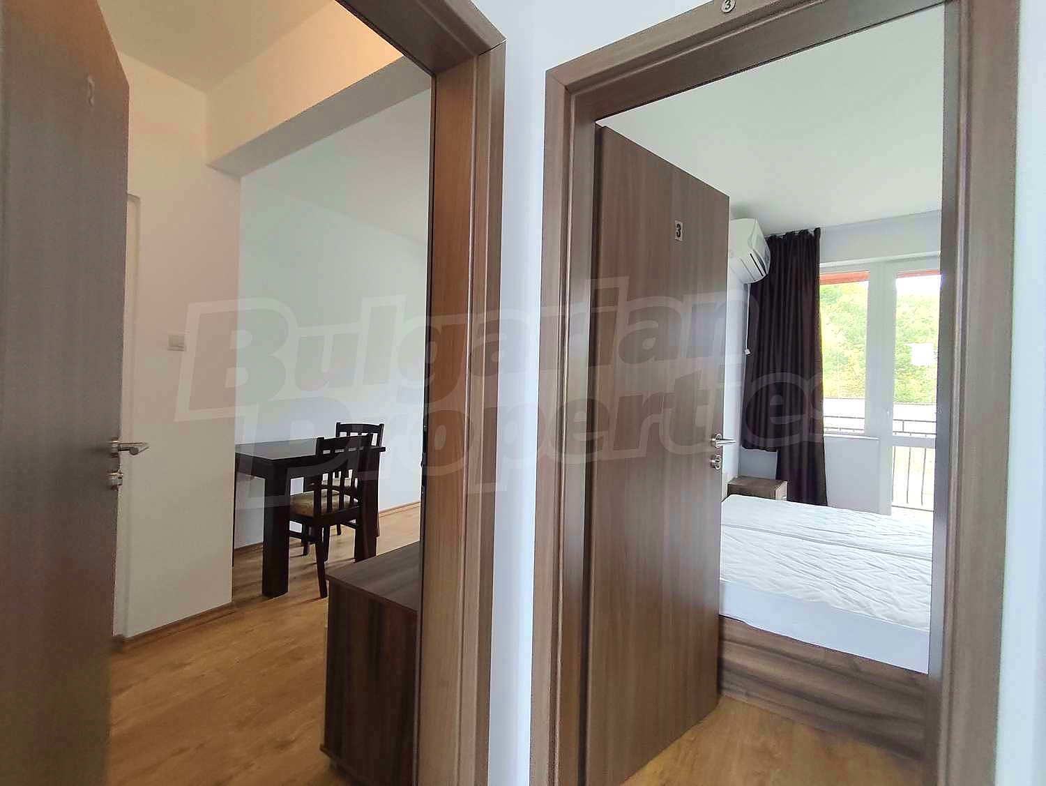 Gallery Picture 17