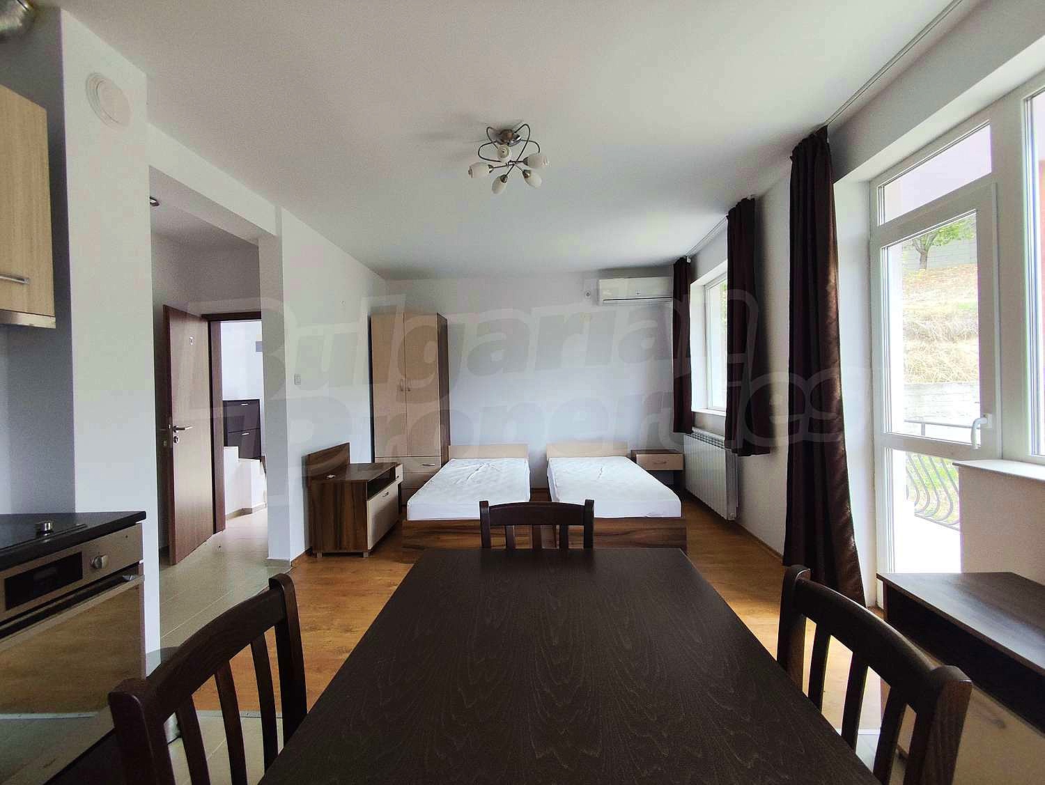 Gallery Picture 36