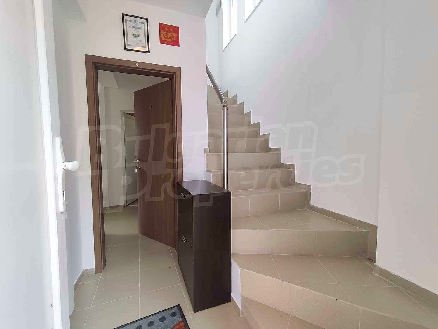 Gallery Picture 15