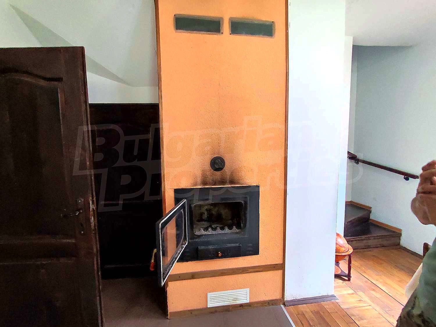 Gallery Picture 12