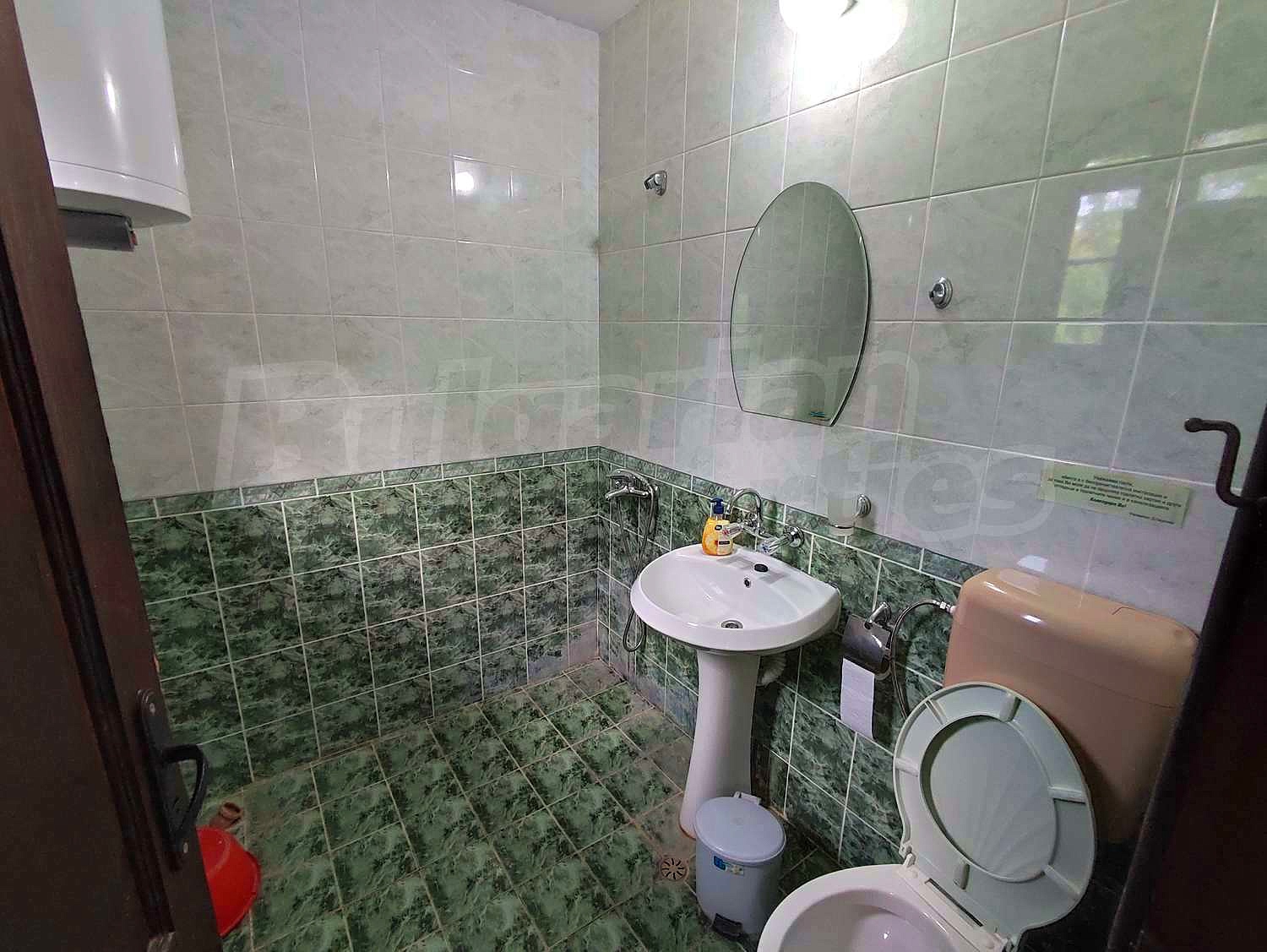 Gallery Picture 25